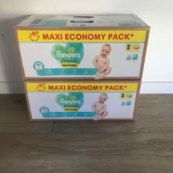 208 couches Pampers harmonie taille 2