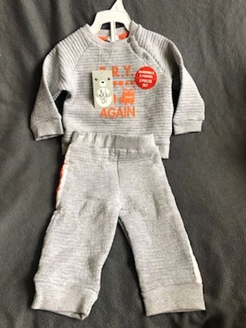 Ensemble 2 pièces T 6 mois