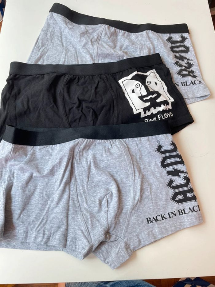 Paquet de 3 boxers ACDC et pink Floyd taille L - photo numéro 2