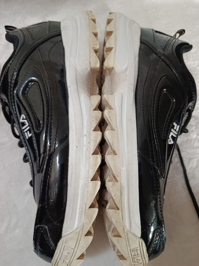 Baisse , À saisir : Baskets FILA  , taille 39 !! (  peu mises) ! - photo numéro 7