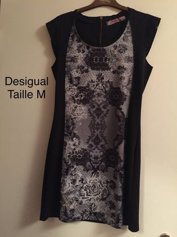 Robe Desigual Taille M
