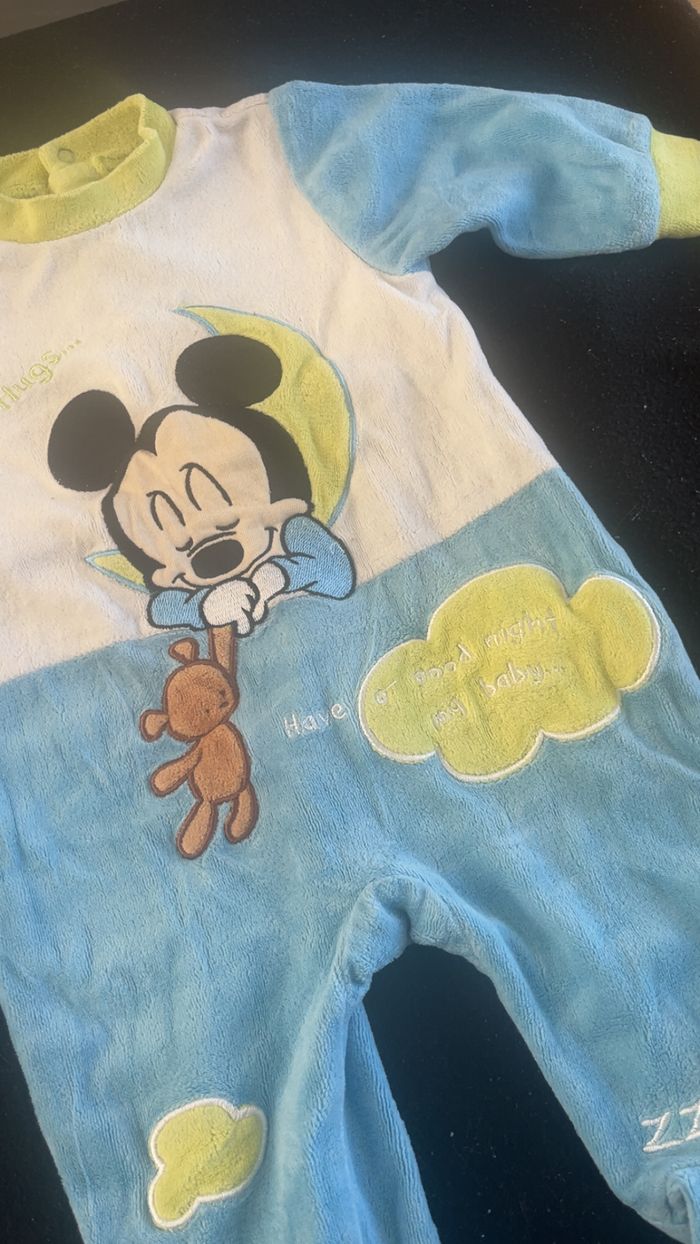 Pyjama 3 mois - photo numéro 3