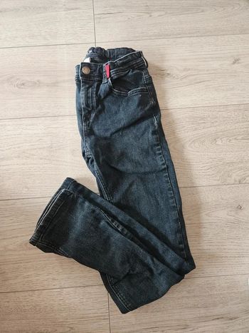 Jeans tape à l'oeil 12 ans