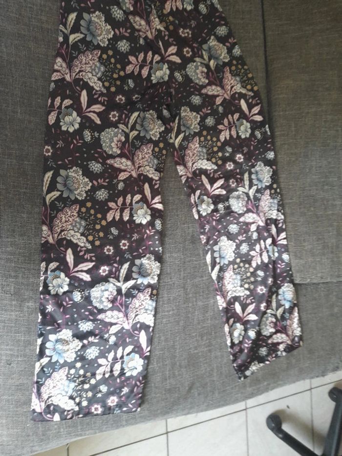 Pyjama fleurie - photo numéro 10