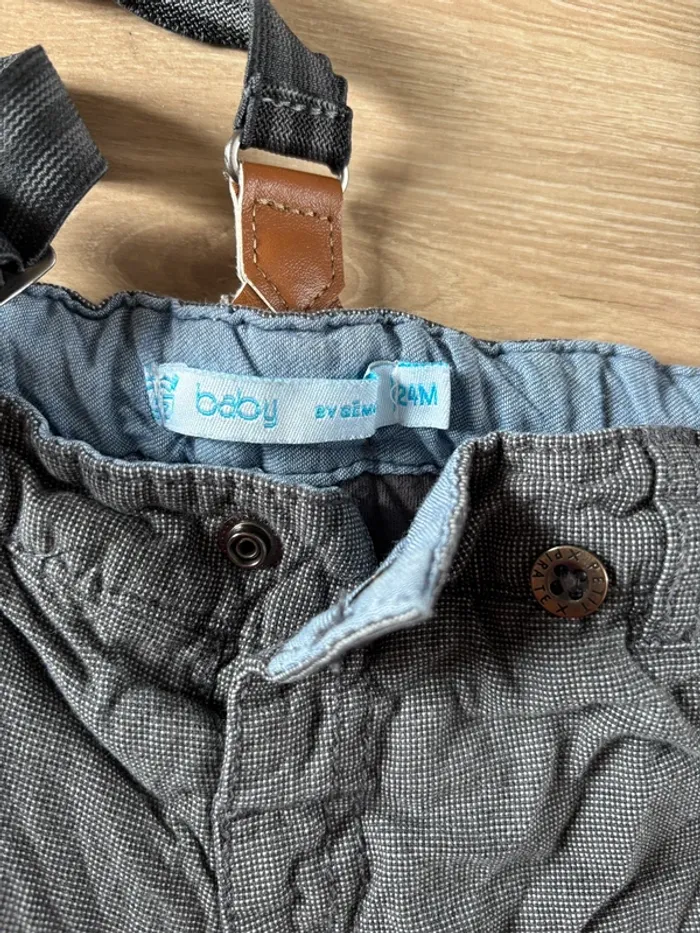 Pantalon avec bretelles 24 mois - photo numéro 2