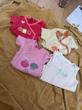 Lot de 4 body