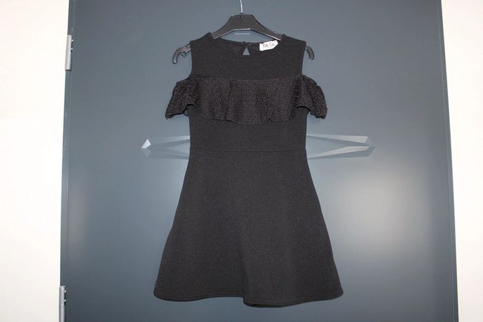 Magnifique robe taille 8 ans - photo numéro 2