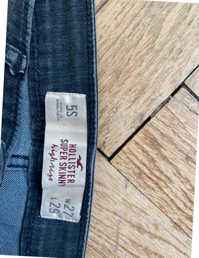 Hollister W27/L29 - photo numéro 2