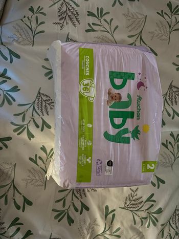 Couche marque Auchan taille 2 neuf 