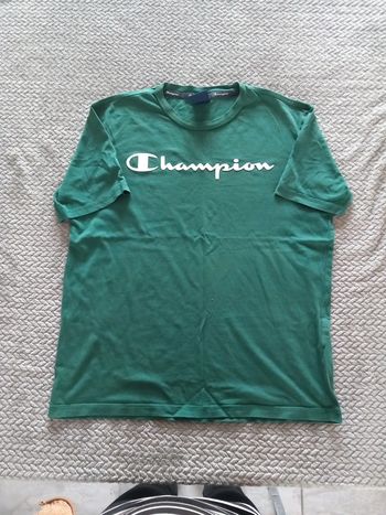 Tee shirt