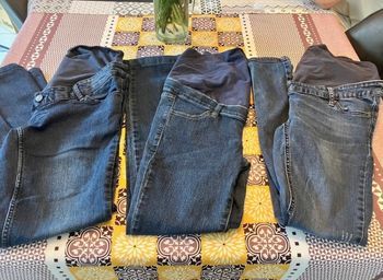 Lot 3 pantalons jean maternité T.36