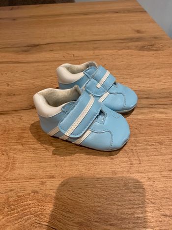chaussures bébé bleu taille 16 nouveau-né 0-6 mois