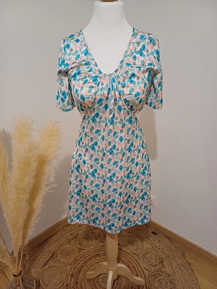 Robe légère colorée asymétrique Kling taille M 38