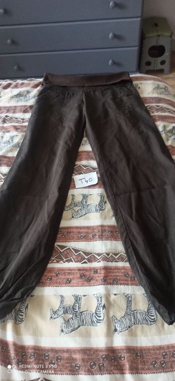 Pantalon jennyfer t. 40