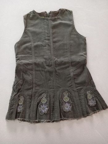 Robe kaki