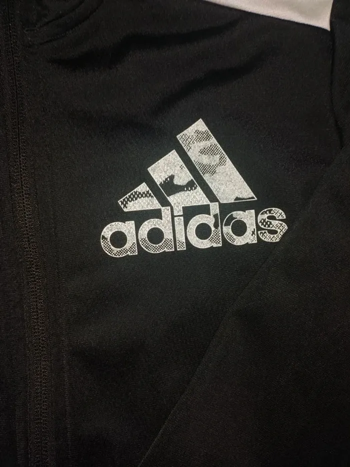 Superbe veste de Survêtement 12 ans garçon - photo numéro 3