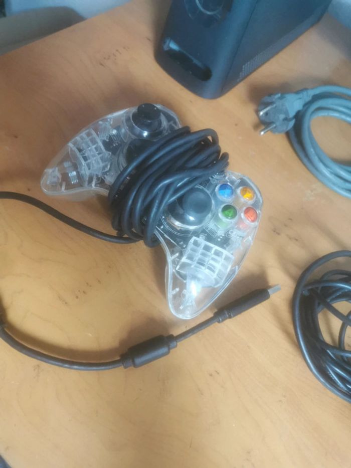 Xbox 360+ kinect + jeux - photo numéro 4