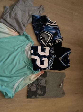 Lot vetements garçon 14/15 ans 