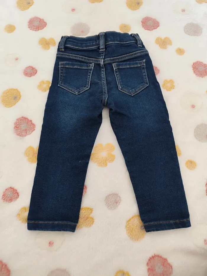 Jeans 24 mois - photo numéro 3
