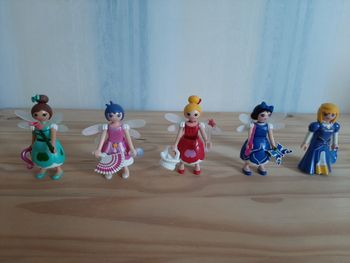 LOT DE 5 FIGURINES PRINCESSE "PLAYMOBIL" - 2016 - n°29