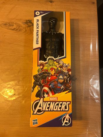 Hasbro Marvel Avengers Titan Hero Series Figurine Black Panther