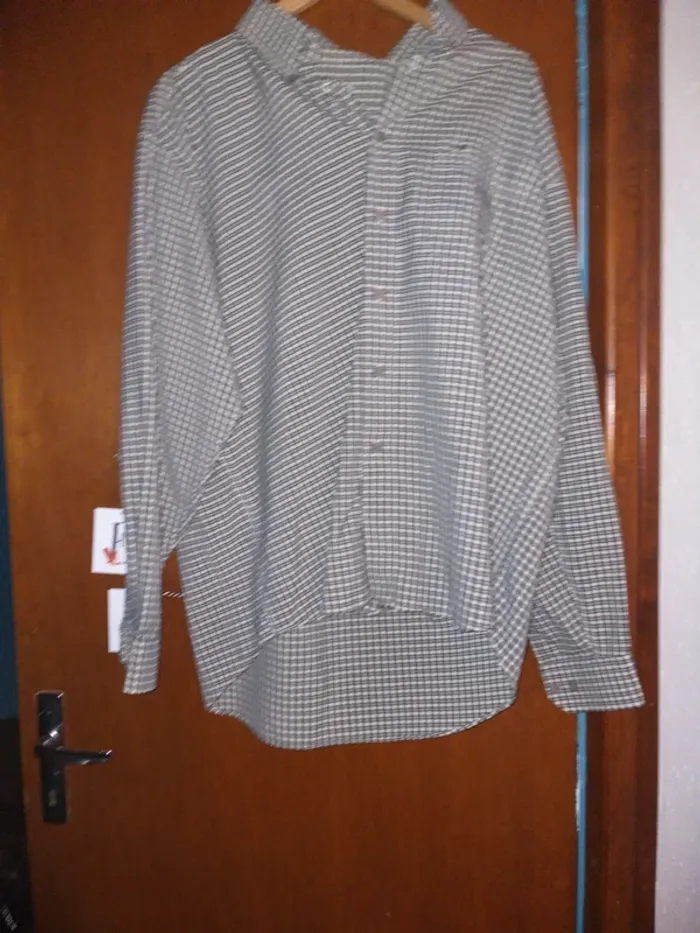 Chemise