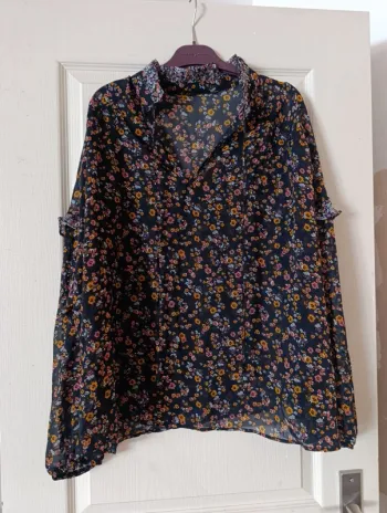 Blouse transparente taille 46