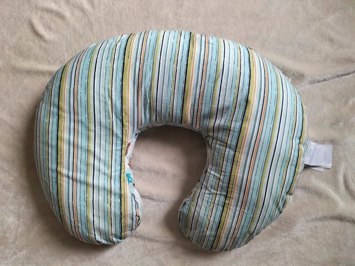 Coussin d'allaitement - photo numéro 2