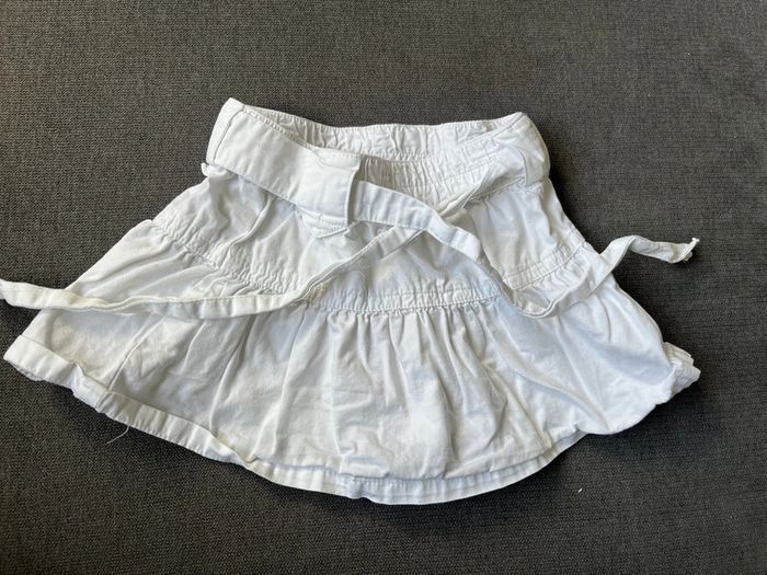 Jupe blanche 6 mois - photo numéro 2