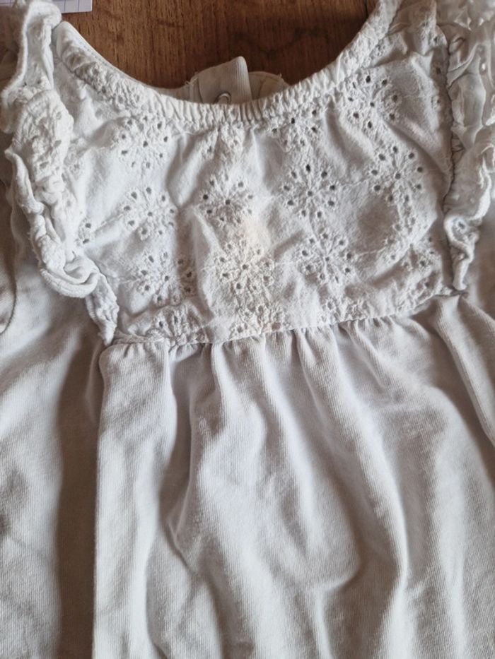 Blouse blanche - photo numéro 2