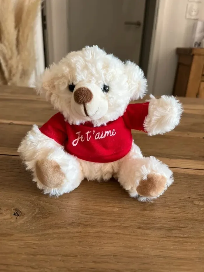 Peluche ours « Je t’aime » neuf