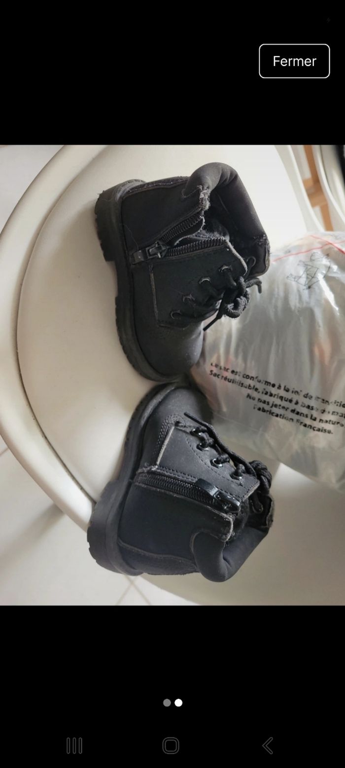 Chaussures bébé t.20 - photo numéro 2