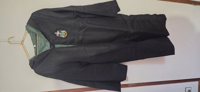 Déguisement de sorcier de la maison Serpentard de Harry Potter Poudlard