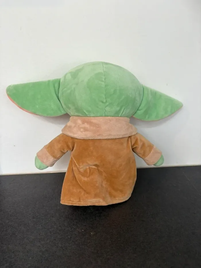 Peluche lumineuse star wars bébé yoda/Grogu - photo numéro 2