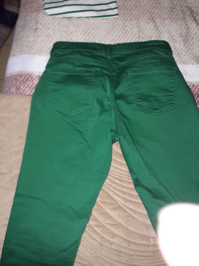 Ensemble pantalon 3/4 vert + tshirt rayé vert et blanv - photo numéro 4