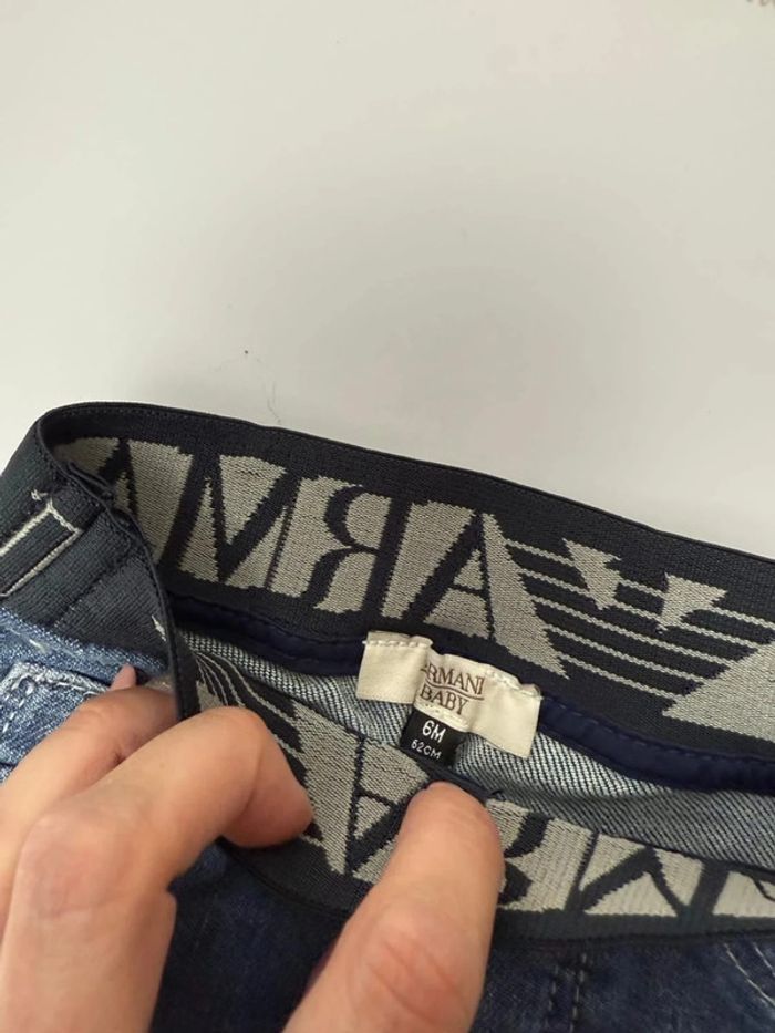 Short Armani baby en jeans taille 6 mois bébé garçon comme neuf - photo numéro 4