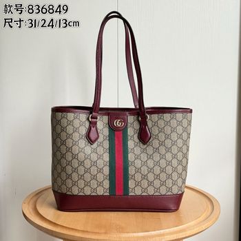 Gucci  836849