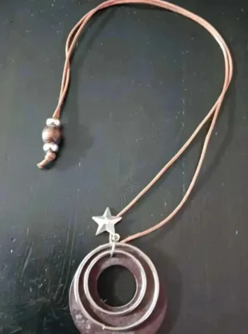 Collier étoile