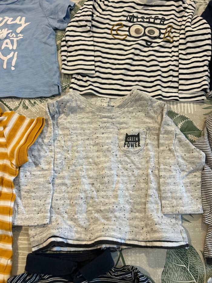 Lot t shirt 6 mois - photo numéro 8