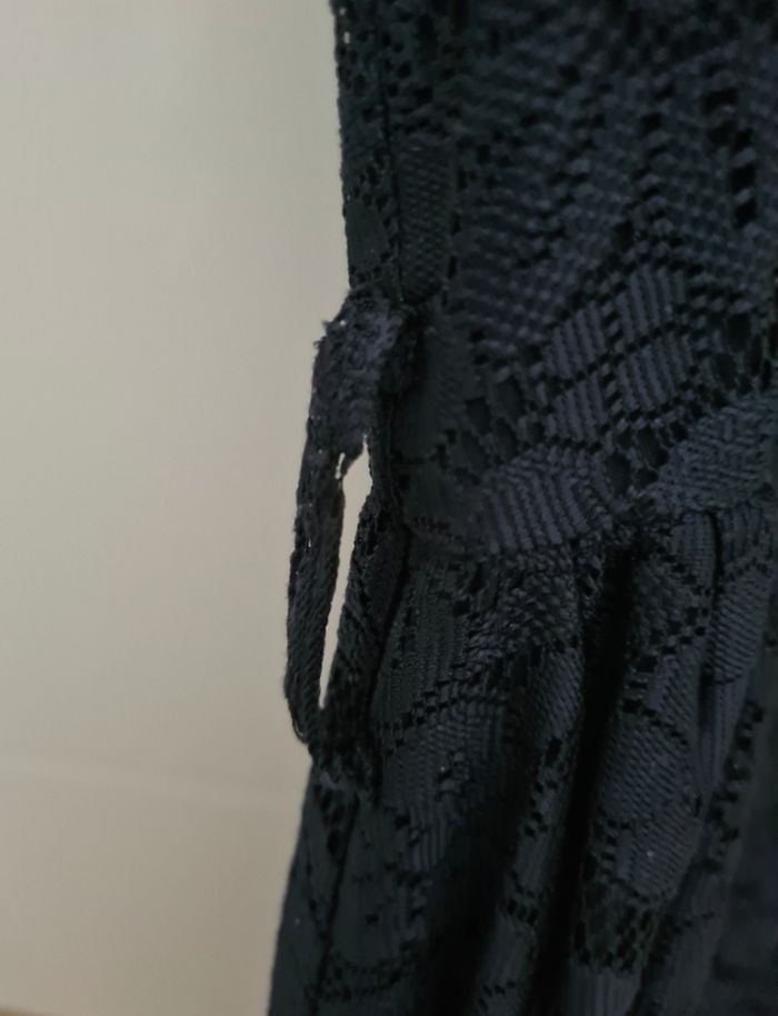 Robe dentelle - photo numéro 2