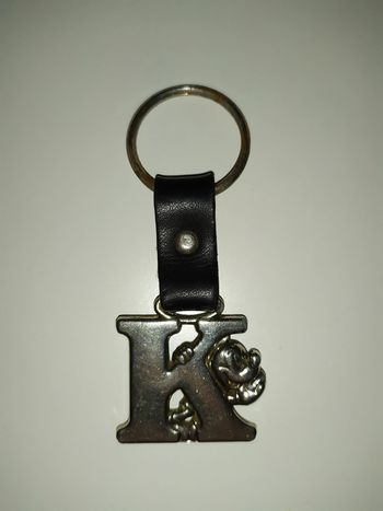 Porte-clés Mickey mouse K Disney métal Eurodisney Disneyland Paris