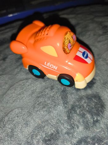 Tut tut bolide clémence