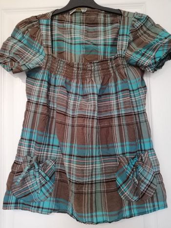 Blouse bleu et marron