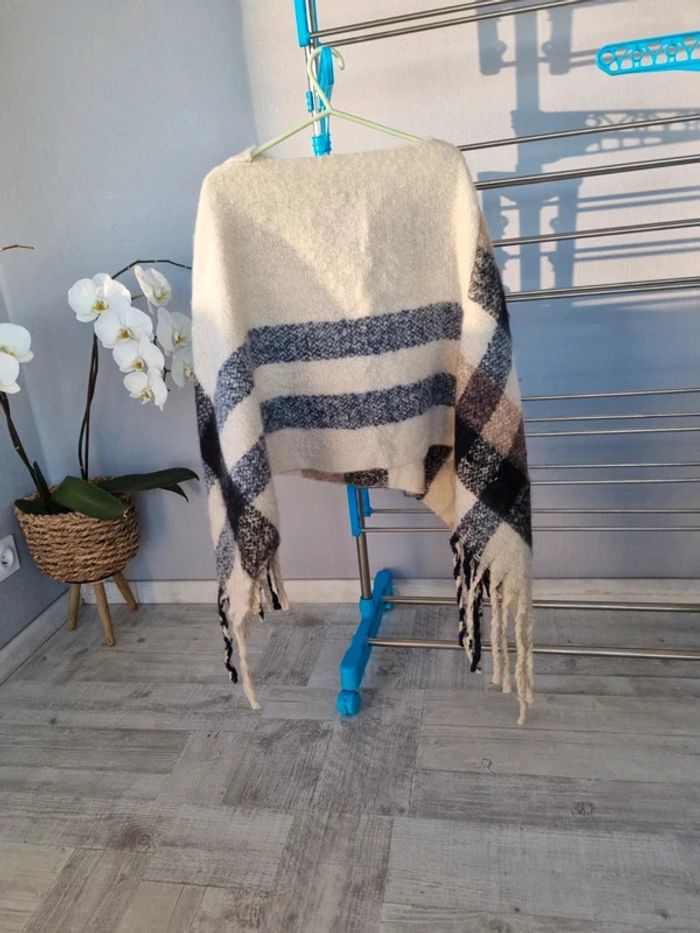Echarpe/poncho - photo numéro 2