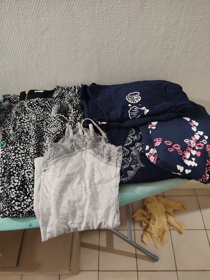Lot femme m/l 8 pièces