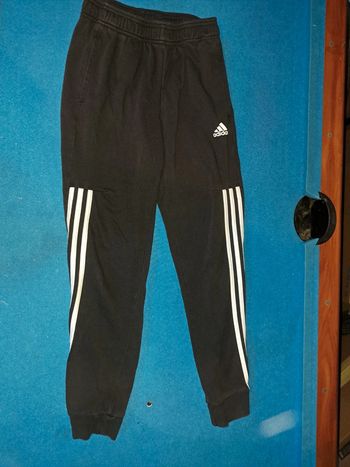 Jogging adidas