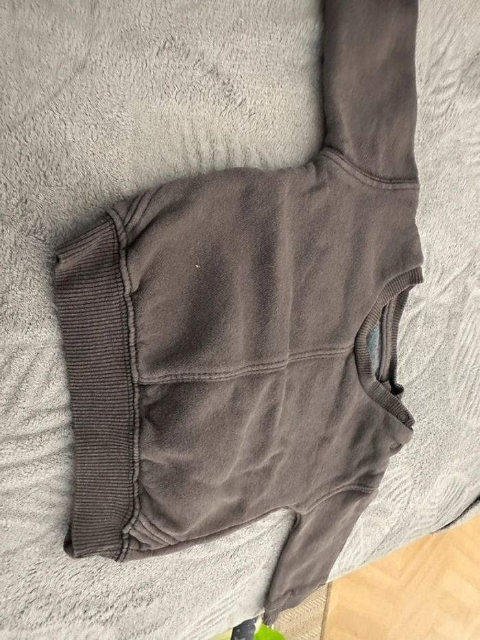 Pull gris - photo numéro 3