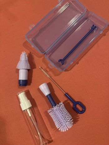 Brosse nettoyage de biberon