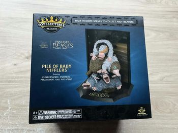 Figurine les animaux fantastiques Niffleurs 
Neuf 
