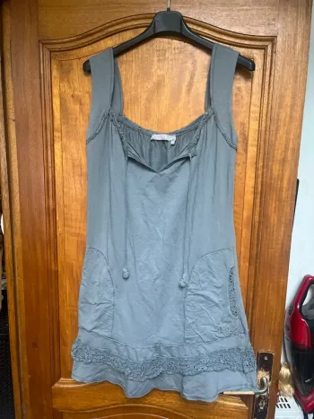 Robe bande originale  grise taille 40